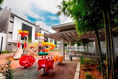 Banglo untuk Dijual di Taman Desa, Kuala Lumpur oleh Ivan Tan - iProperty.com.my