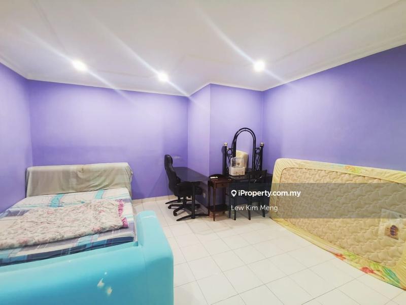 1.5-storey Terraced House for Sale in Bandar Sri Damansara, Selangor by Lew Kim Meng - iProperty.com.my