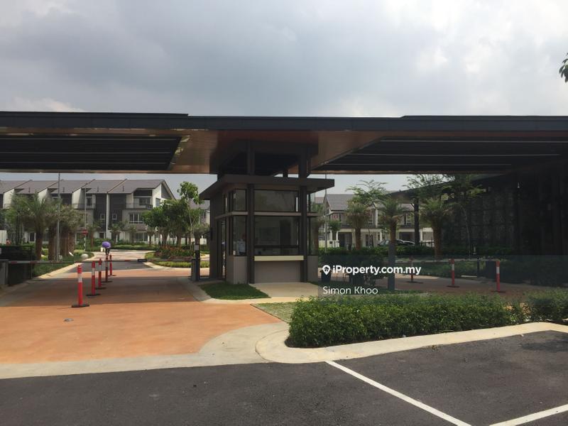 3-storey Terraced House for Sale in Telok Panglima Garang, Selangor by Simon Khoo - iProperty.com.my