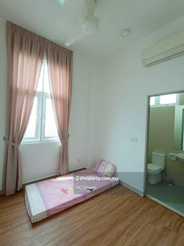 For Rent - Southbay Plaza