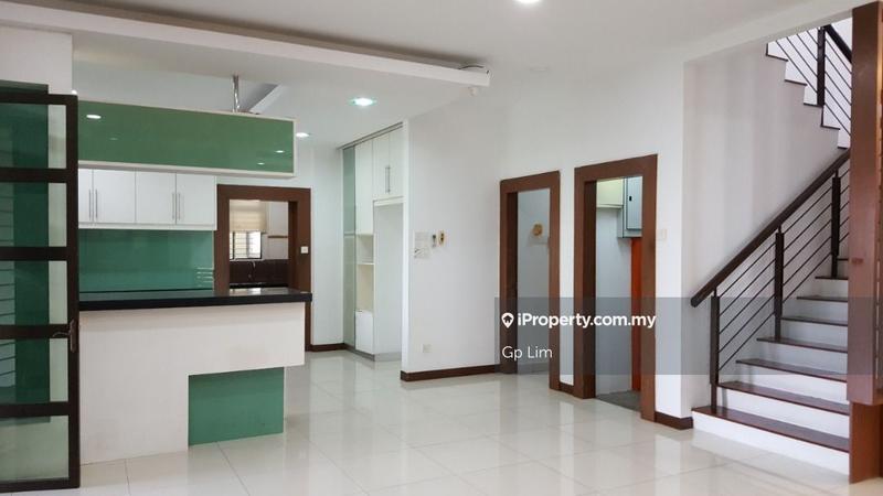Rumah Berkembar untuk Dijual di Ambang botanic 1, Klang oleh Gp Lim - iProperty.com.my
