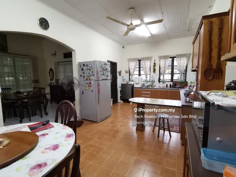 Banglo untuk Dijual di Cinta Sayang Golf Club, Sungai Petani oleh Derrick Ng - iProperty.com.my