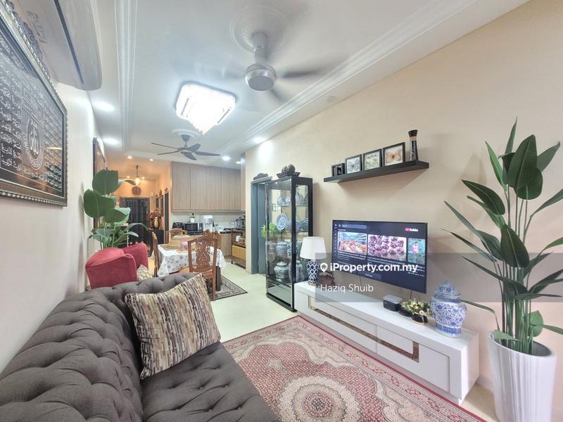 For Sale - Selangorku Pr1ma Lakefront Homes