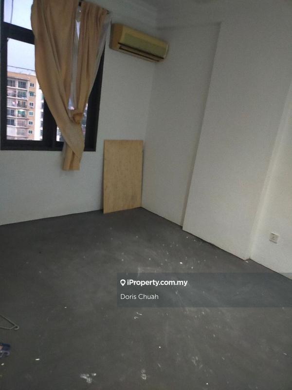 Pangsapuri untuk Dijual di Pangsapuri Sri Abadi oleh Doris Chuah - iProperty.com.my