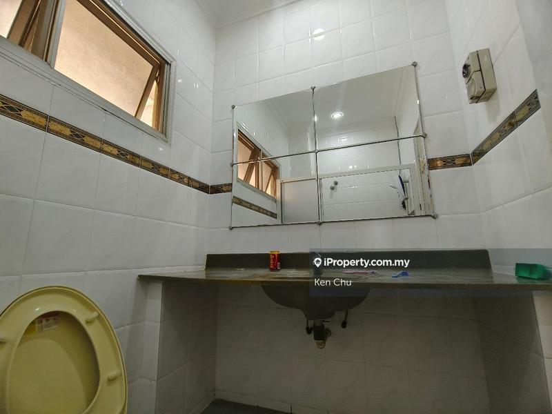 Rumah Teres 2-Tingkat untuk Disewa di Taman Desa Aman, Cheras oleh Ken Chu - iProperty.com.my