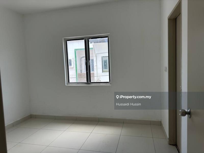 3-storey Terraced House for Sale in Semenyih, Selangor by Hussaidi Hussin - iProperty.com.my