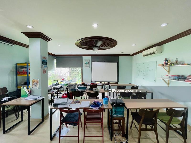 Banglo Komersial untuk Dijual di SS 20, Damansara Utama, Petaling Jaya oleh David Low - iProperty.com.my