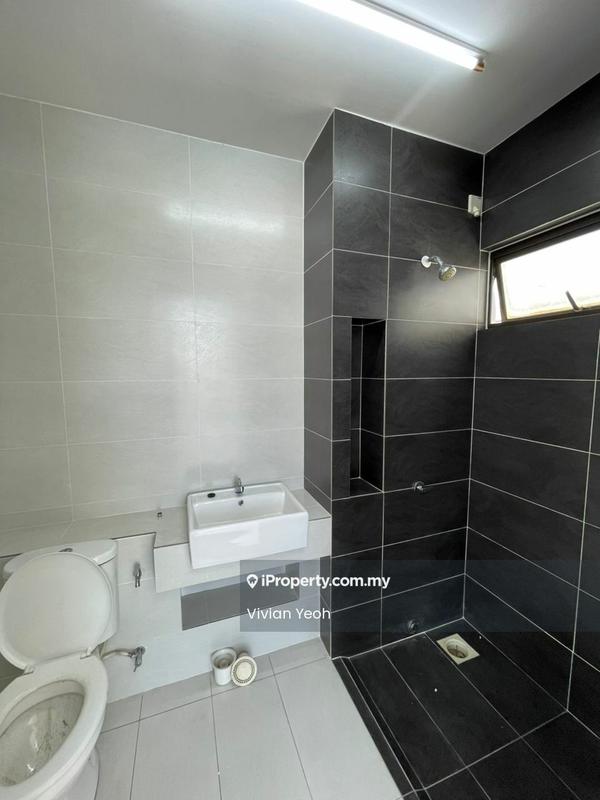 Rumah Teres 2-Tingkat untuk Disewa di Eco Grandeur, Puncak Alam oleh Vivian Yeoh - Bathroom - iProperty.com.my