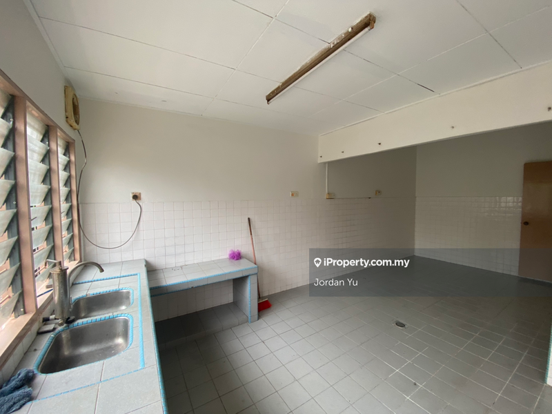Rumah Berangkai 2 Tingkat untuk Dijual di Taman Cempaka, Ampang oleh Jordan Yu - iProperty.com.my