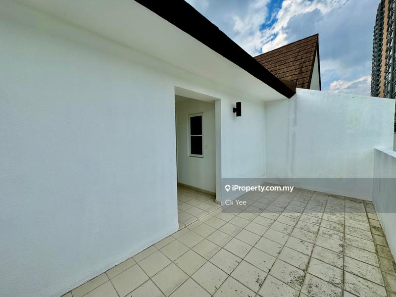 Condominium for Sale in Emerald Hill by Ck Yee - iProperty.com.my