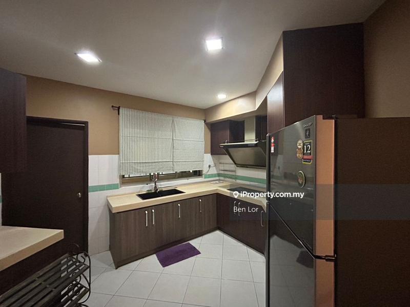 For Sale - Metropolitan Square