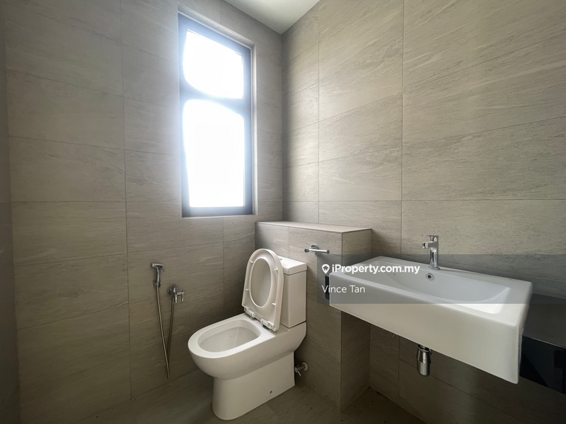 Rumah Berkembar untuk Dijual di Bandar Gamuda Gardens, Rawang oleh Vince Tan - iProperty.com.my