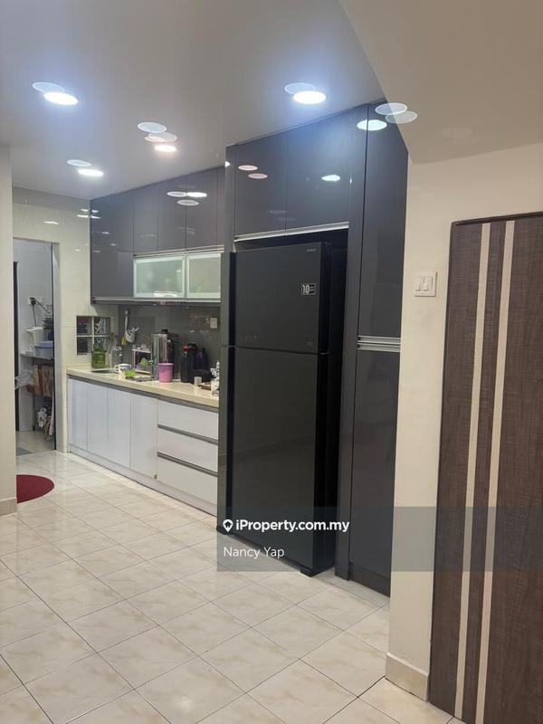 Rumah Berangkai 3 Tingkat untuk Dijual di Bandar Pinggiran Subang, Shah Alam oleh Nancy Yap - iProperty.com.my