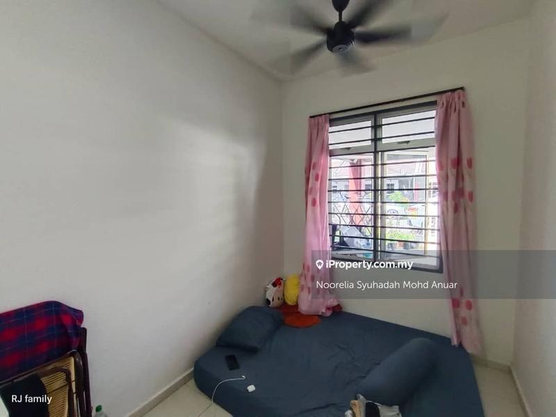 1-storey Terraced House for Sale in Taman Merlimau Permai, Merlimau by Noorelia Syuhadah Mohd Anuar - iProperty.com.my