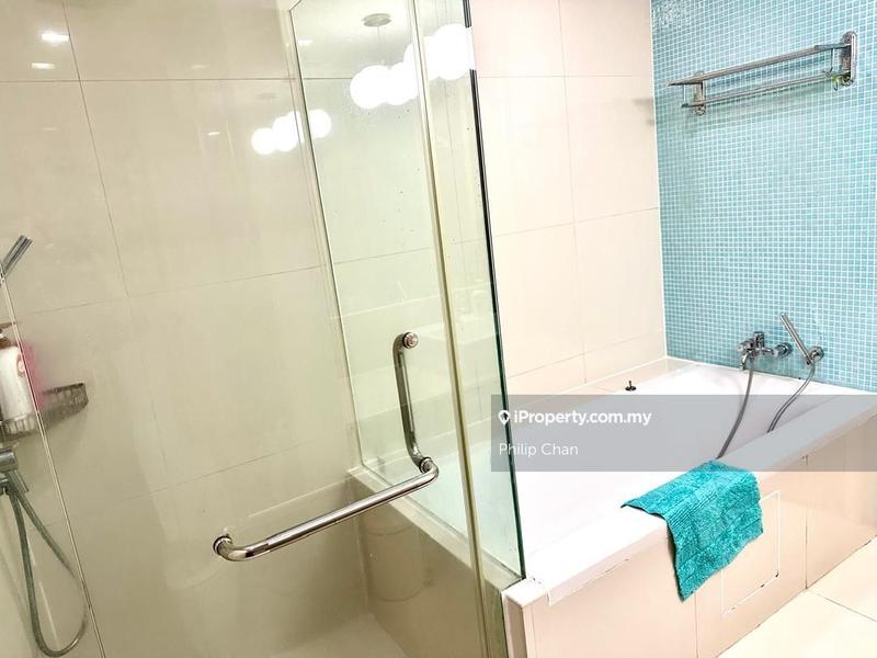 Service Residence for Sale in Cormar Suites (Fraser Place (Lot 163)) by Philip Chan - iProperty.com.my