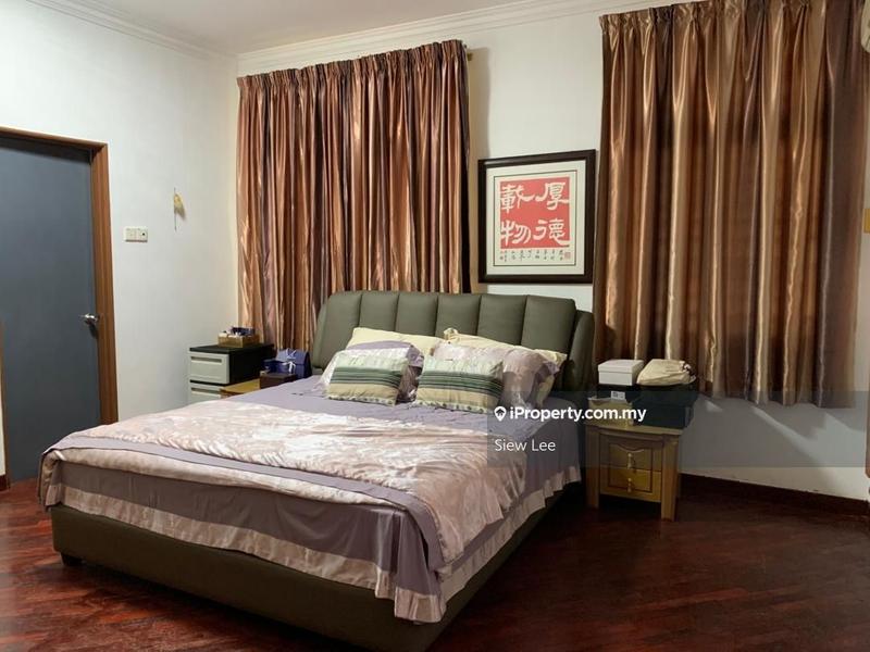 Bungalow House for Sale in Saujana Akasia, Sungai Buloh by Siew Lee - iProperty.com.my