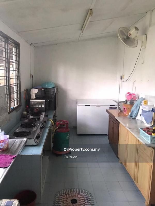Bungalow House for Sale in Taman Victoria, Ipoh by Ck Yuen - iProperty.com.my
