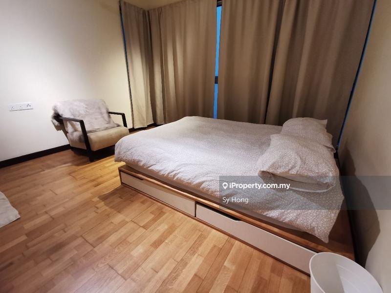 Service Residence for Rent in Regalia Residence by Sy Hong - iProperty.com.my