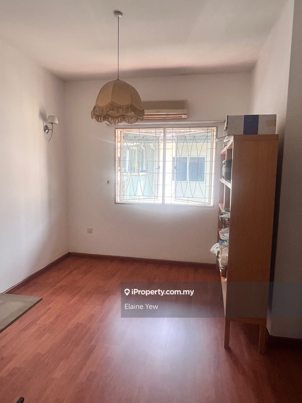 Rumah Teres untuk Dijual di Taman Tasik Indah, Jalan Ipoh oleh Elaine Yew - iProperty.com.my