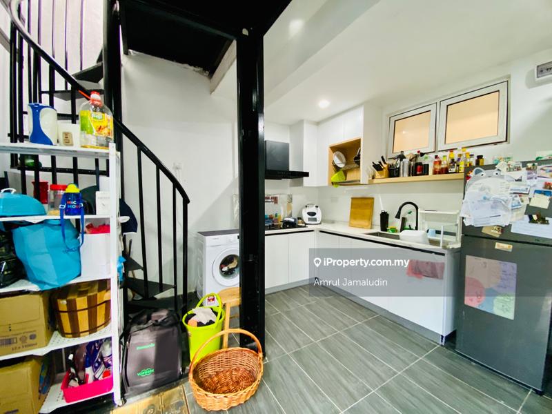 Semi-Detached House for Sale in ha38v, Ulu Kelang by Amrul Jamaludin - iProperty.com.my