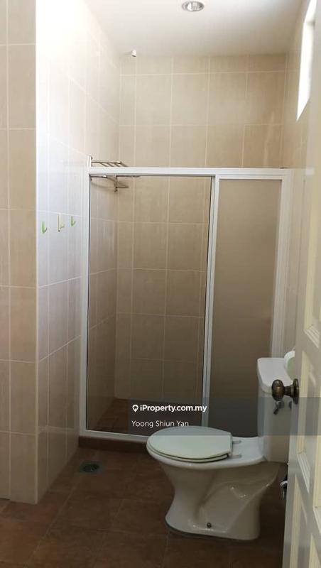 Rumah Berkembar untuk Dijual di Ujong Pasir, Melaka City oleh Yoong Shiun Yan - iProperty.com.my