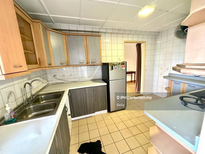 Condominium for Sale in Bukit Desa Condominium by Bella - iProperty.com.my