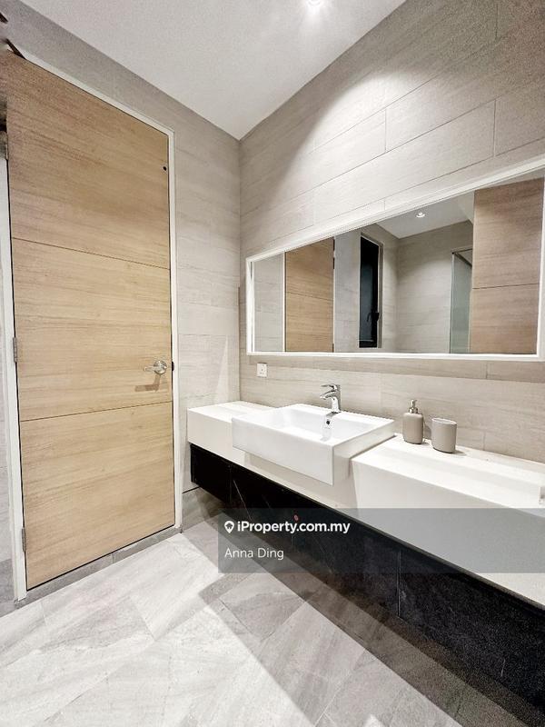 For Rent - Trinity Pentamont