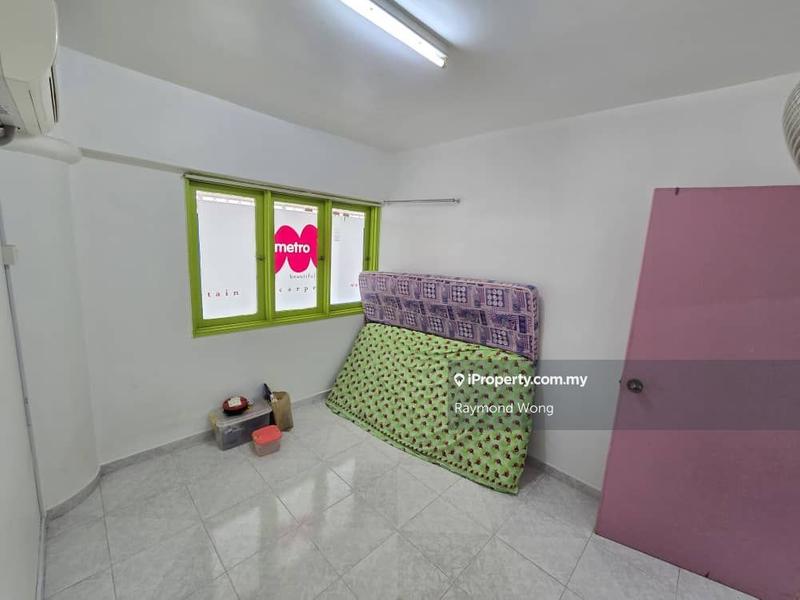 Apartment for Sale in Grandeur Tower by Raymond Wong - iProperty.com.my