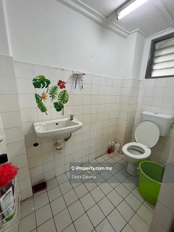 Pangsapuri untuk Dijual di Iris Apartment oleh Zalifa Zakaria - iProperty.com.my