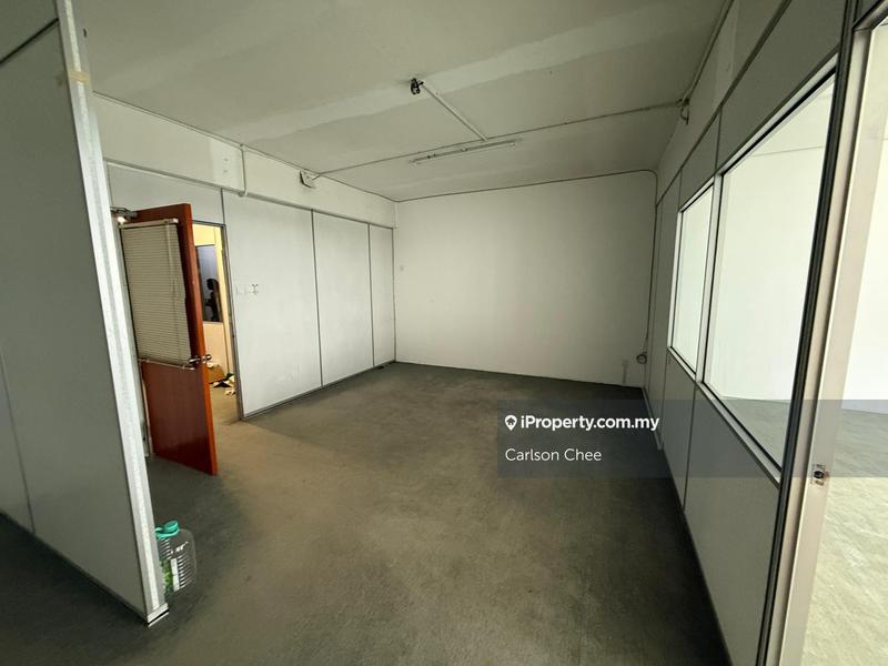 Shop / Office untuk Disewa di Usj 10, Subang Jaya oleh Carlson Chee - iProperty.com.my