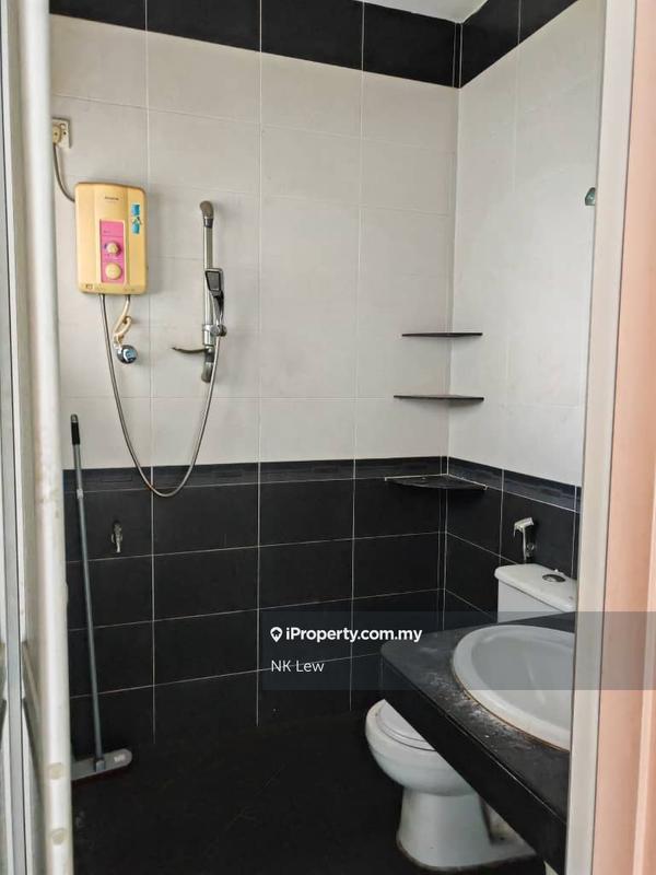 2-storey Terraced House for Sale in gdr30, Seri Kembangan by NK Lew - iProperty.com.my