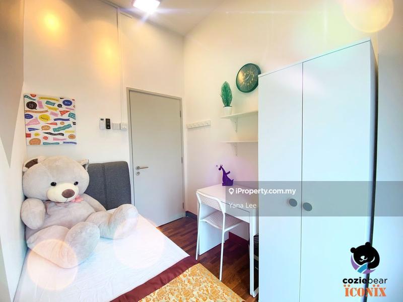 For Rent - Pacific Star