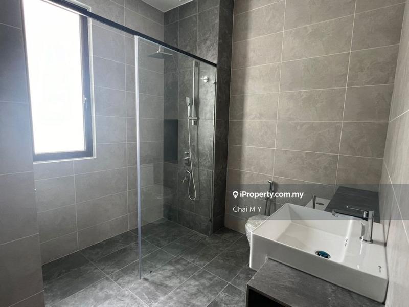 Rumah Berangkai 2 Tingkat untuk Dijual di Bandar Kinrara Seksyen 8, Bandar Kinrara oleh Chai M Y - iProperty.com.my