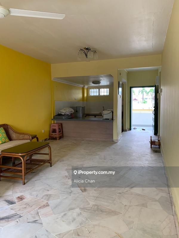 Apartment for Sale in PD Marina World Resort by Alicia Chan - iProperty.com.my