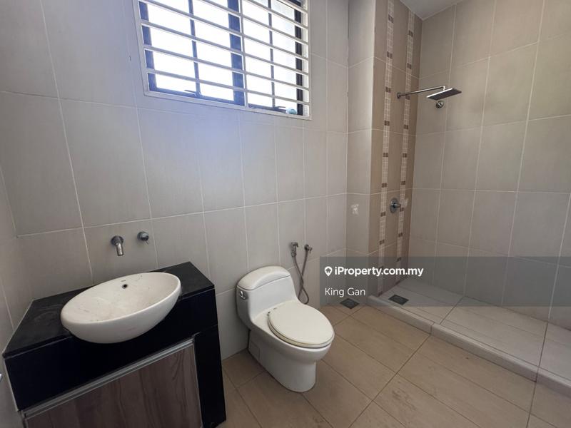 Rumah Berkembar untuk Dijual di Bandar Kinrara Seksyen 6, Bandar Kinrara oleh King Gan - iProperty.com.my