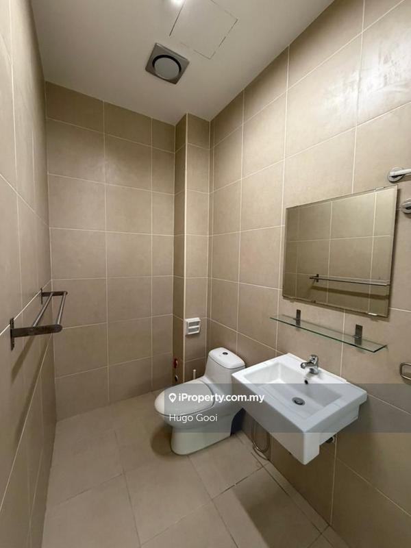 Rumah Berkembar untuk Dijual di Sejati Hill Villa, Twin Palms, Wira Heights, Bandar Sungai Long oleh Hugo Gooi - iProperty.com.my