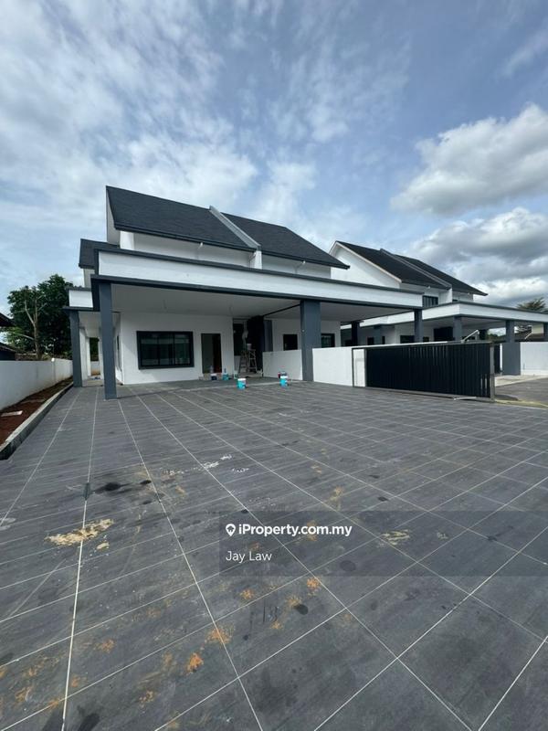 Semi-Detached House for Sale in Kuching, Sarawak by Jay Law - iProperty.com.my