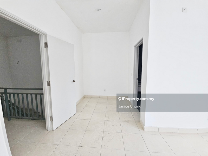 Rumah Berangkai 2 Tingkat untuk Dijual di Meridin East Pasir Gudang, Pasir Gudang oleh Janice Chong - iProperty.com.my