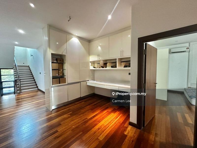 Semi-Detached House for Sale in Usj 17, Subang Jaya by Carmen Lee - iProperty.com.my