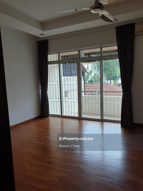 3-storey Terraced House for Sale in Tanjong tokong, Tanjung Tokong by Alisson Chew - iProperty.com.my