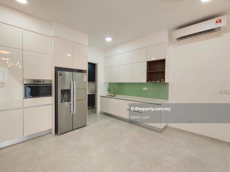 For Rent - Trinity Pentamont