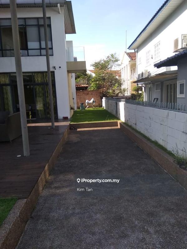 Rumah Berkembar untuk Dijual di Petaling Jaya, Selangor oleh Kim Tan - iProperty.com.my