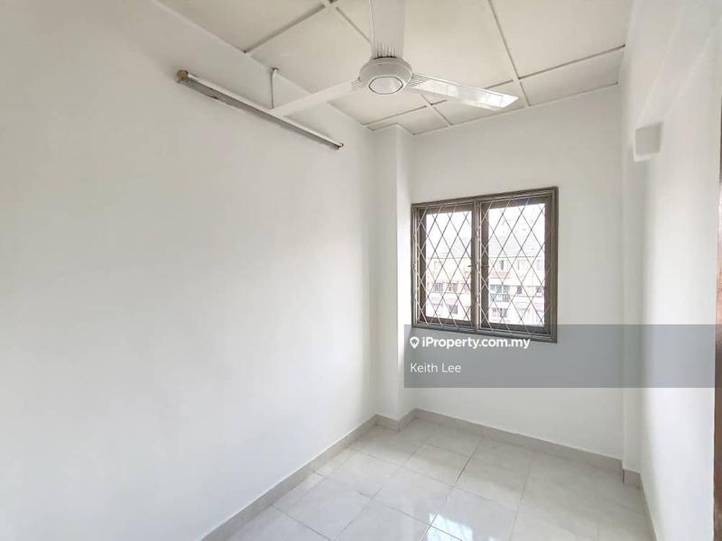 Apartment for Sale in Dahlia Apartment by Keith Lee - iProperty.com.my