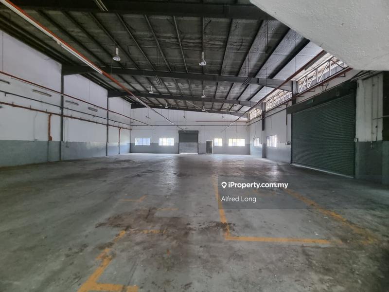 For Sale - Semi D Factory warehouse , Seri kembangan Bukit Serdang ,Sri Serdang,balakongRaya