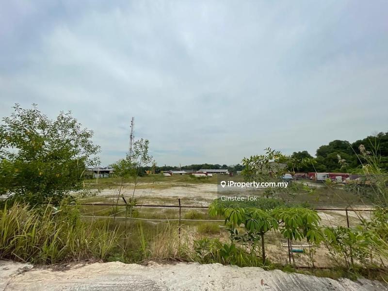 For Sale - Kampung Pulau Meranti