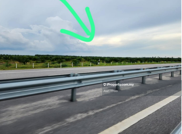 For Sale - Perak Sitiawan 940 Acre Agriculture Freehold 5 Title Oil Palm Estate