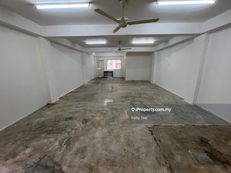 For Rent - 2 Storey Semi-D Shophouse @ Taman Tenang for Rent