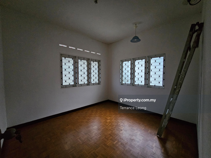 Bungalow House untuk Dijual di Taman Yulek , taman midah ,cheras, KL, Ampang oleh Terrance Leong - iProperty.com.my