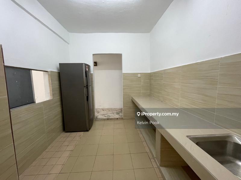 Apartment for Sale in Vista Angkasa by Kelvin Pook - iProperty.com.my