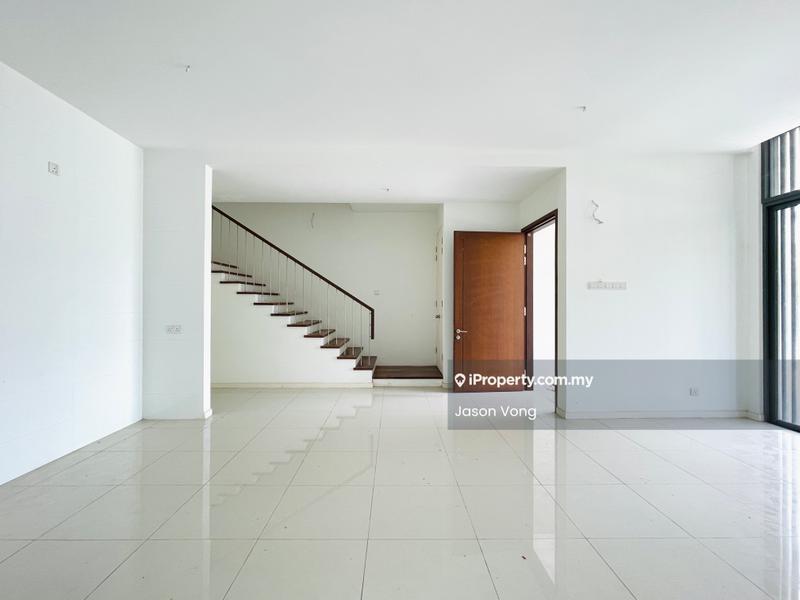 Rumah Teres 3-Tingkat untuk Dijual di Taman Tasik Damai, Sungai Besi oleh Jason Vong - iProperty.com.my